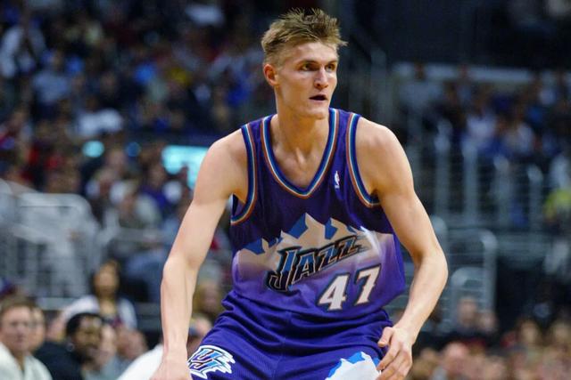 比亚迪大汉EV即将上市，定价引发关注